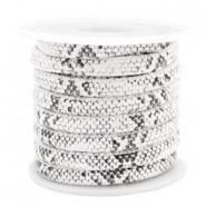 Gestikt imi leer 6x4mm snake White